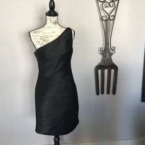 BCBG Mamie club bandage dress